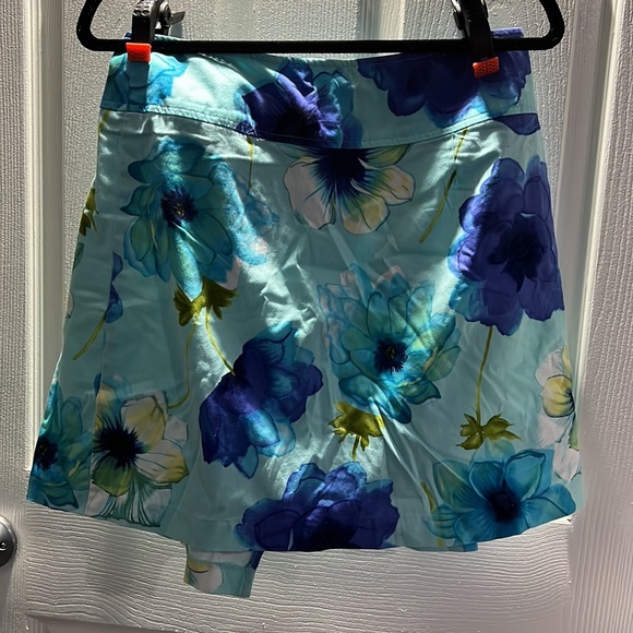 Ninety flower skirt - Picture 4 of 4